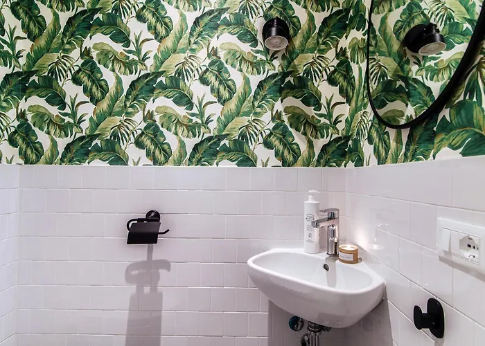 Riva - By Myhomeincomo Villa *